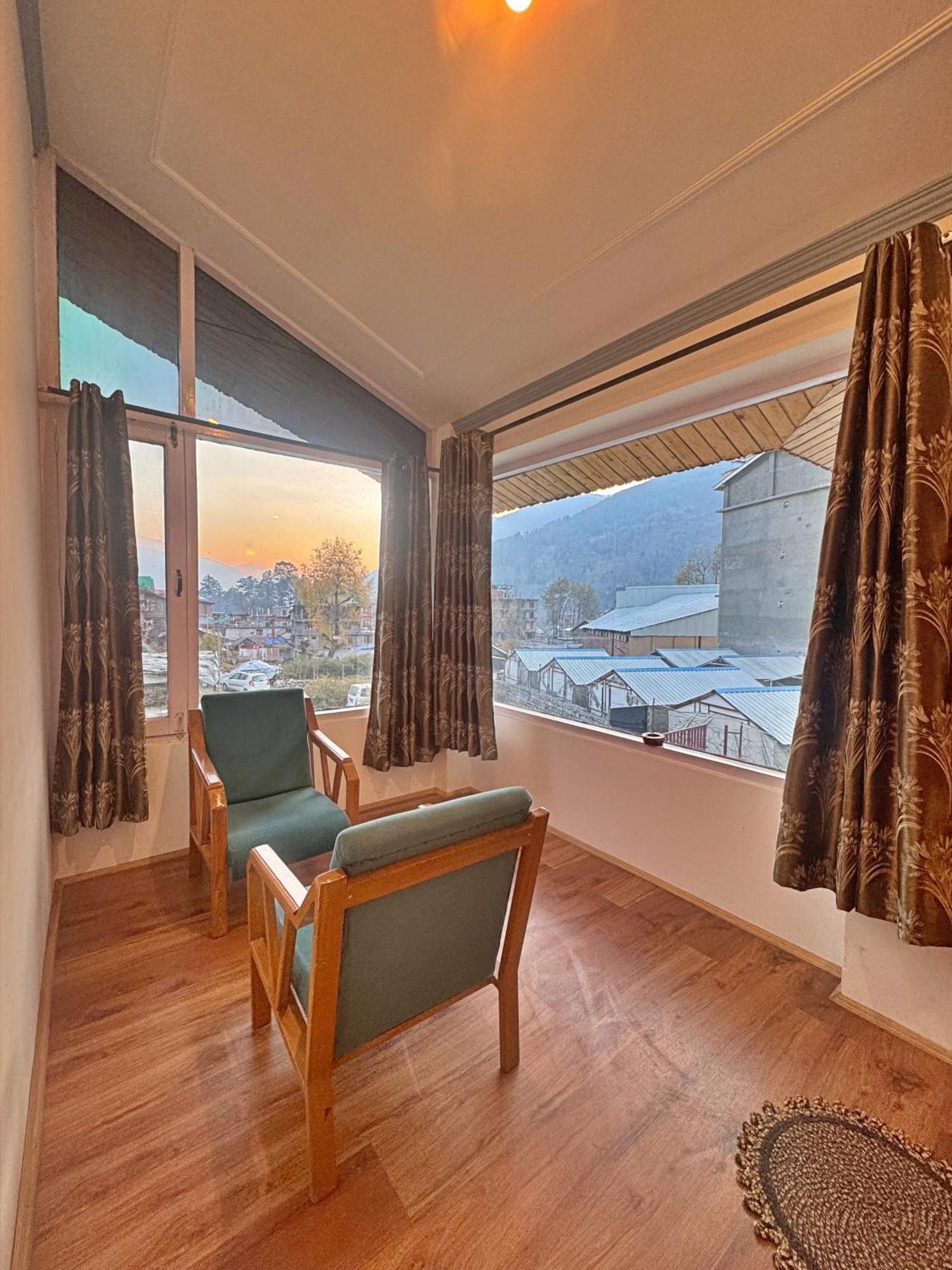 Sylvan Woods Cottage Manali  Ngoại thất bức ảnh